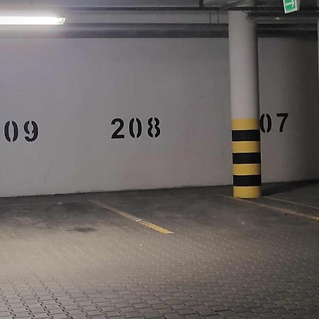 Apartament Em Klimatyzacja&Parking Rzeszów Exterior foto