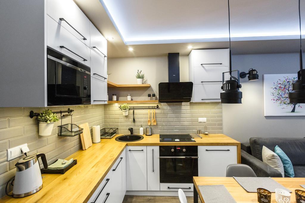 Apartament Em Klimatyzacja&Parking Rzeszów Exterior foto